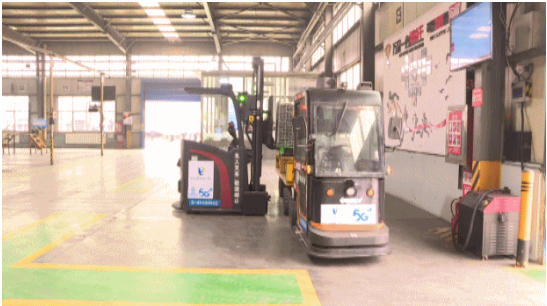 看5G“智慧工廠(chǎng)”如何提高工作效率！